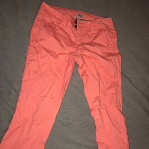 BKE Coral Capris